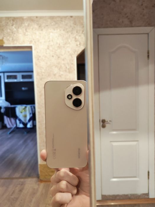 Honor 400, 12, 512 ГБ gold