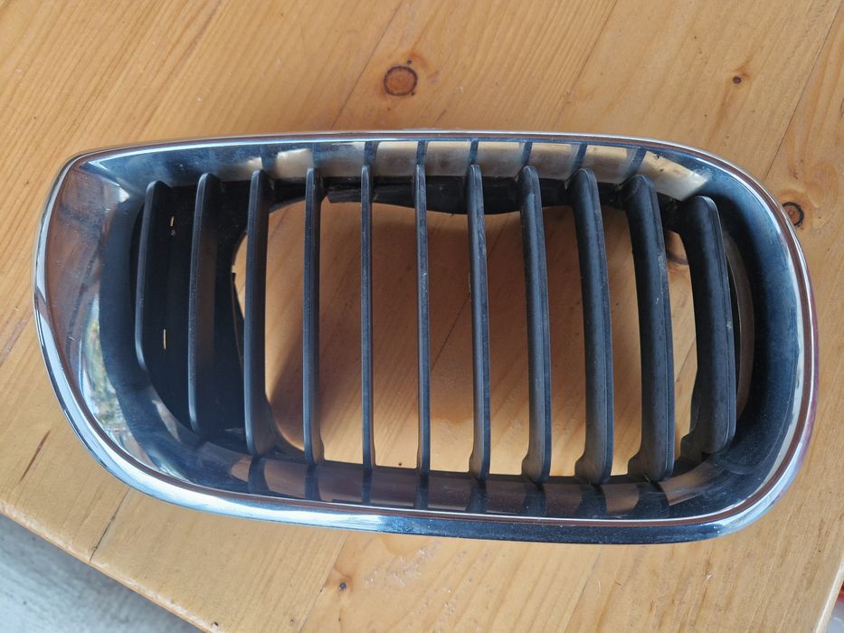 Grile capota bmw e46 facelift