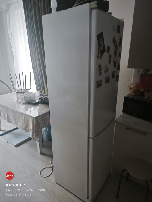 Холодильник Indesit es 20 на запчасти