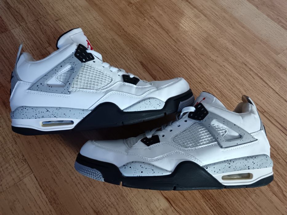 Air Jordan 4 Retro OG