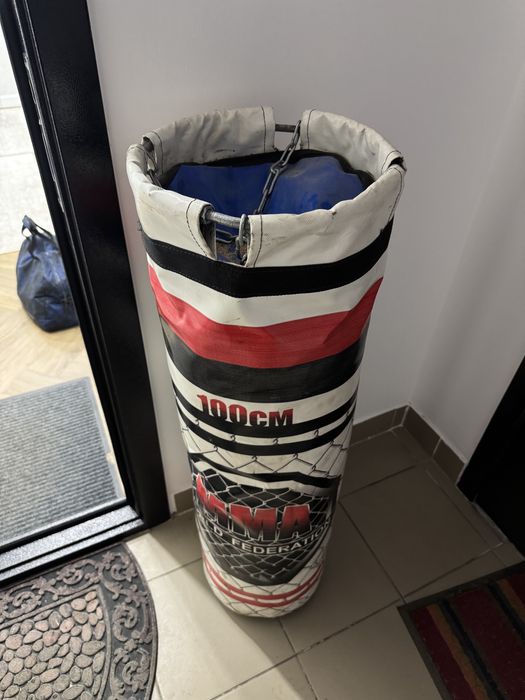 Боксёрская груша