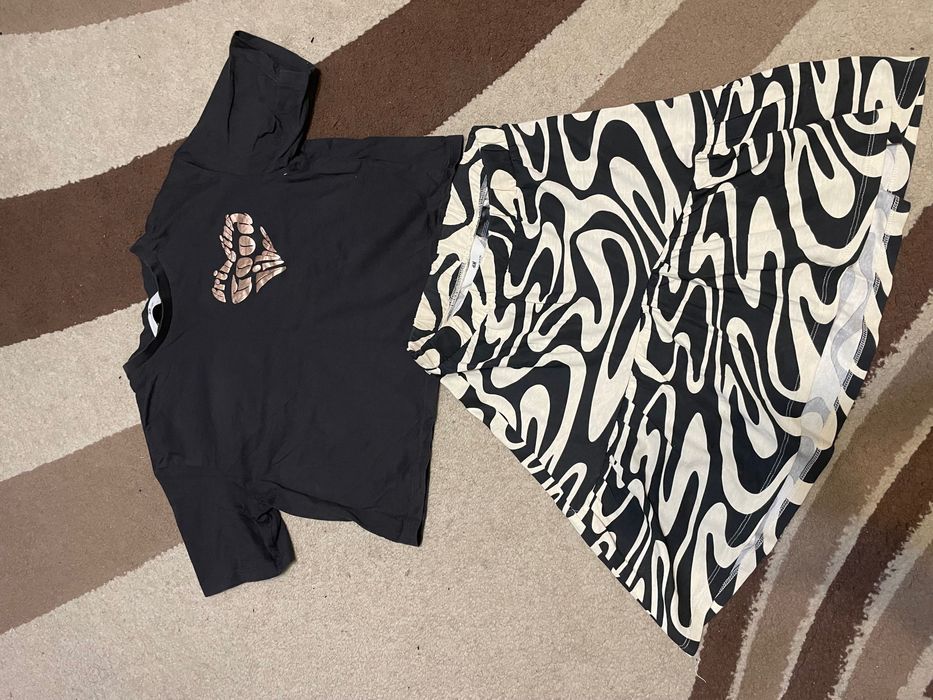 Комплект на H & М