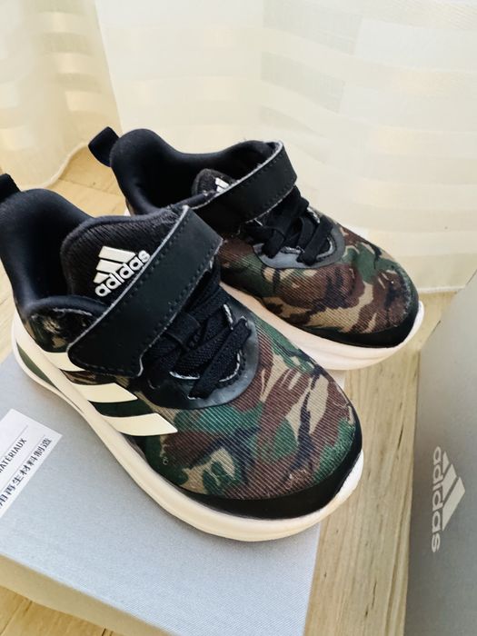 Есенно-зимни обувки, маратонки и боти