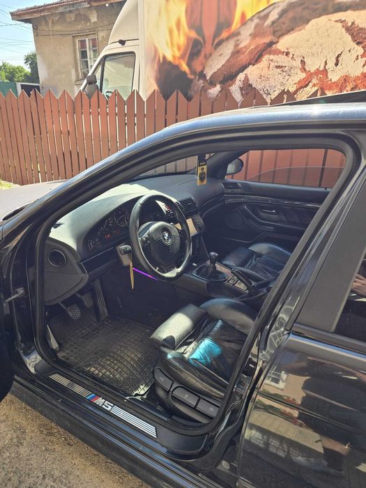 Продавам BMW E39 528i, 1996 г. Цена: 3000 евро