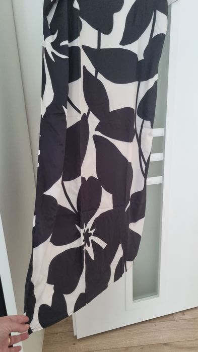 Rochie floral alb /negru xxl