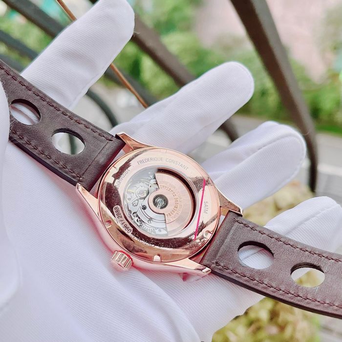Швейцарские часы FREDERIQUE CONSTANT Vintage Rally Healey GMT