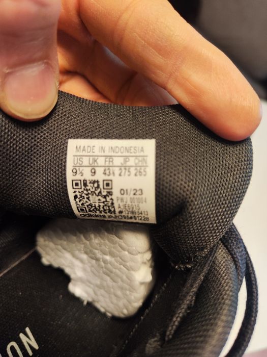 Маратонки Adidas