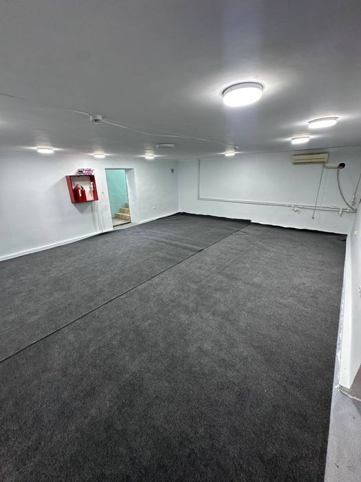 Sklad yoki offis uchun arendaga beriladi