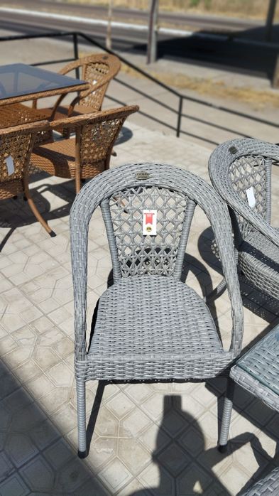 Ratang stol stullar sifati aʼlo