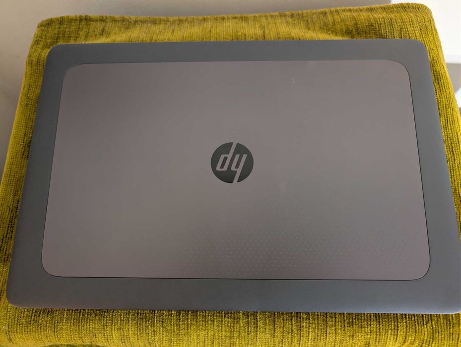 Laptop HP Zbook 17 G3, intel core  i7 6820Hq, Ram 16 GB ddr4, ssd 256
