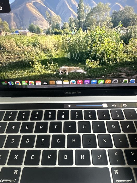 MacBook Pro 13 (2020)