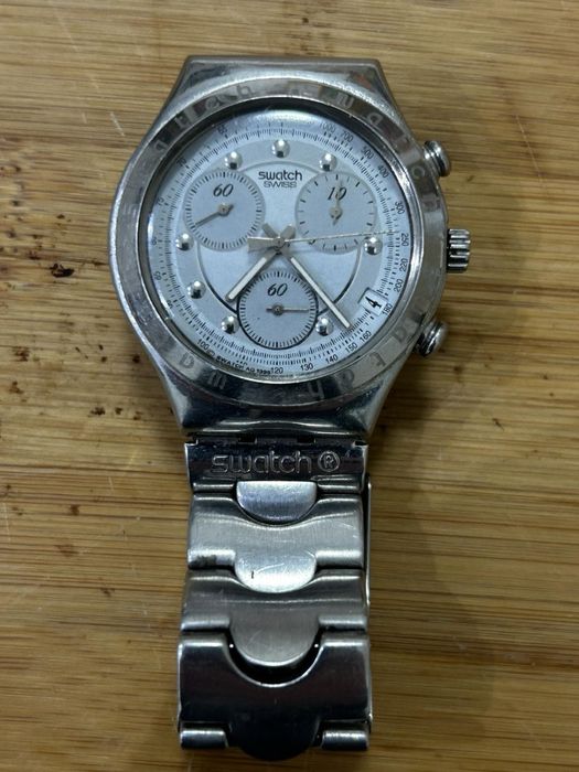 Часовник-Swatch IRONY