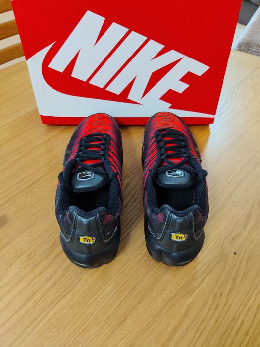 Обувки Nike Air Max Tn