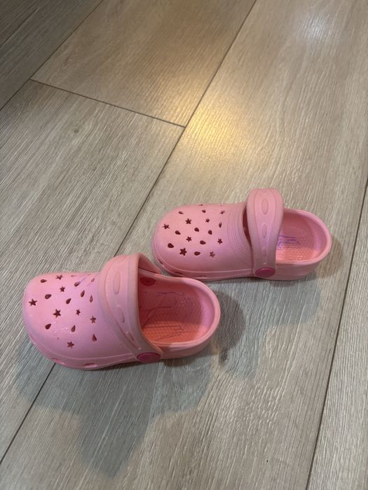 Кроксы розовые детские