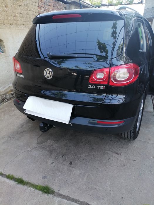 Tiguan 2008гбензин 2.0TSI