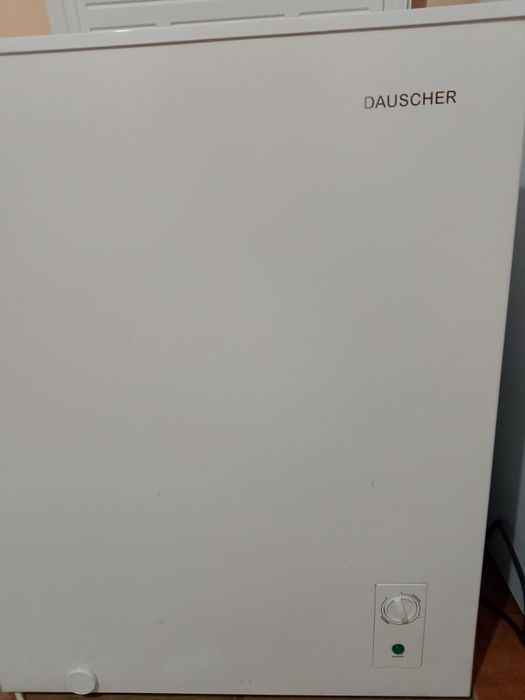 Продам морозильник