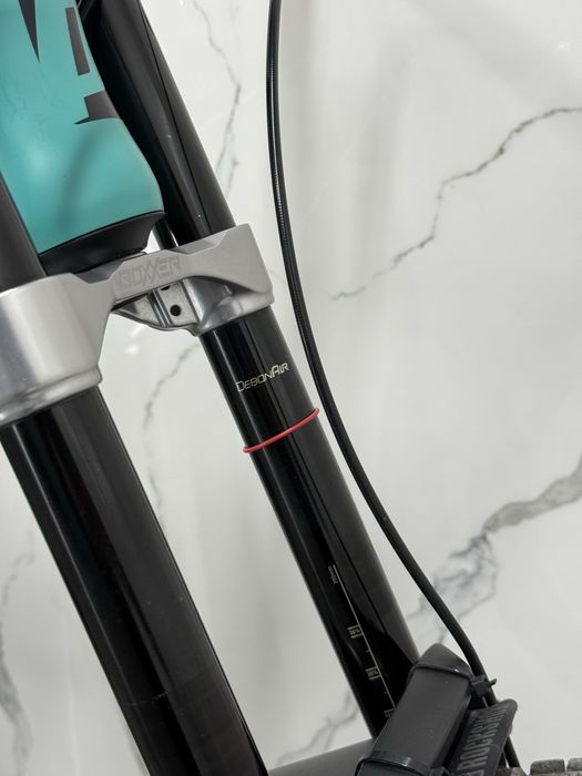 Велосипед за спускане Propain Rage CF 2020 L 27.5