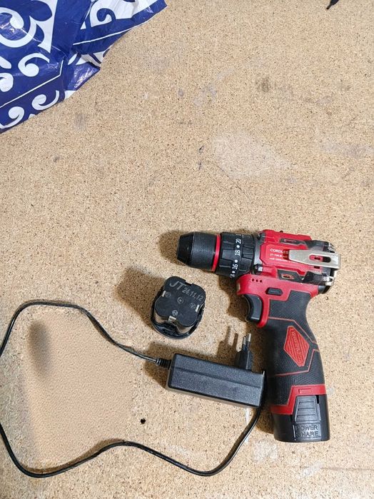 Продам шуруповерт ударный