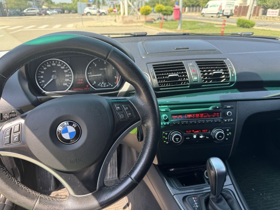 BMW 118D 2011 143cp Euro5 Facelift Automata Bi-Xenon