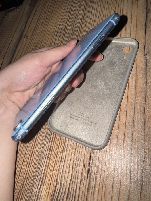 Iphone xr (blue) 128gb