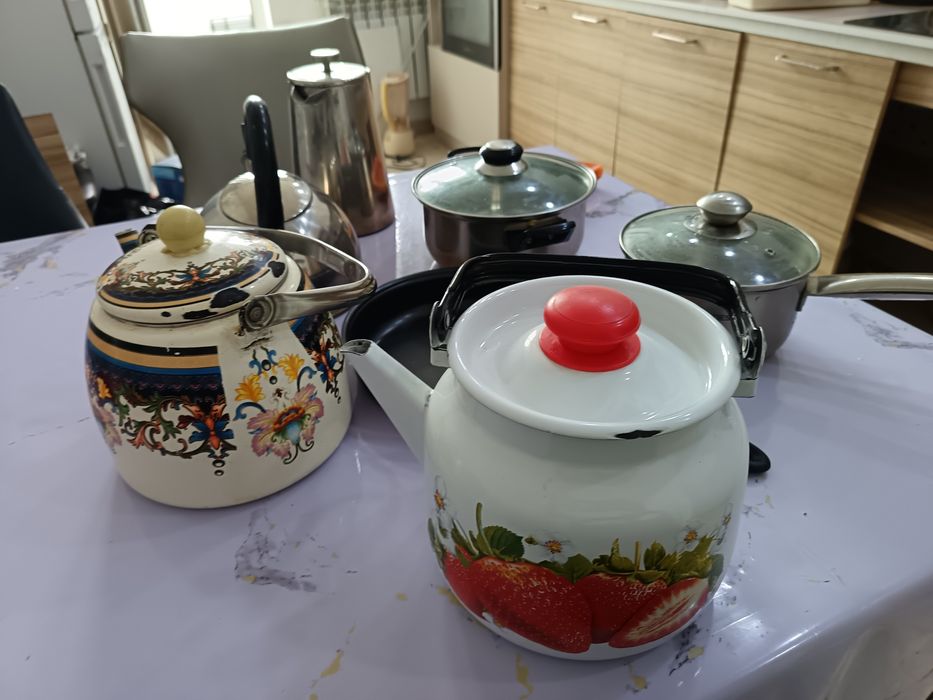 Продам набор посуды