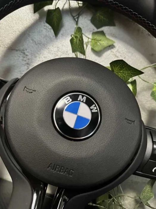 Volan BMW M pentru generatia F (F10/F30/F01/F32/F12/F13/F34/F36 ETC)