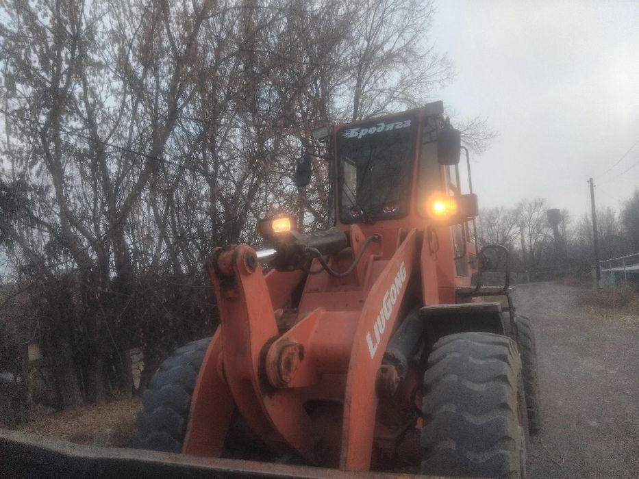 Продам погрузчик