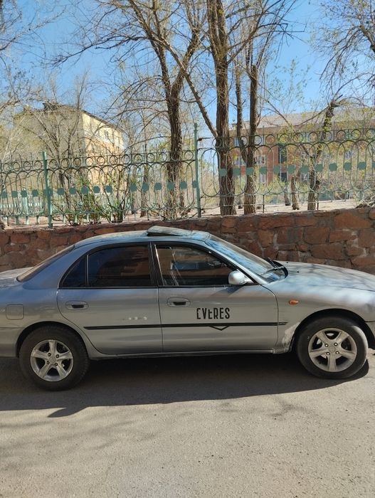 Митсубиси галант