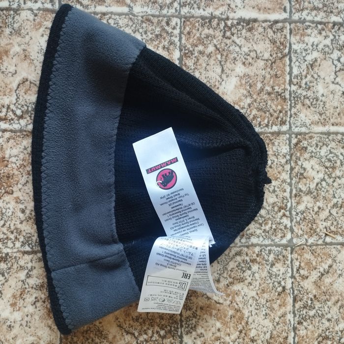 Зимна шапка MAMMUT