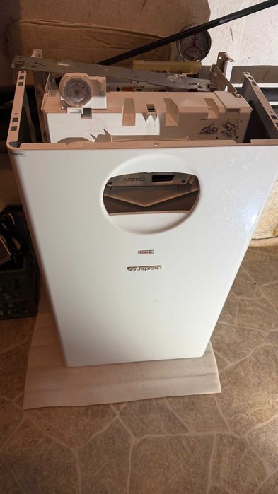 Газово котле за части Riello Residence Condens 35 KIS