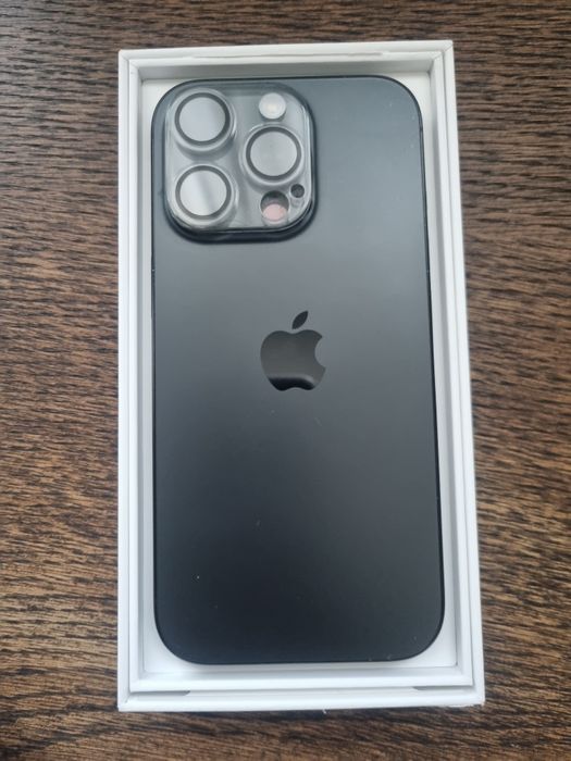 iPhone 16 Pro, 128GB, Black Titanium