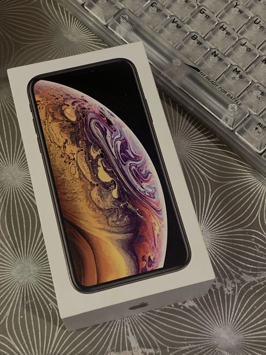 Айфон apple xs..