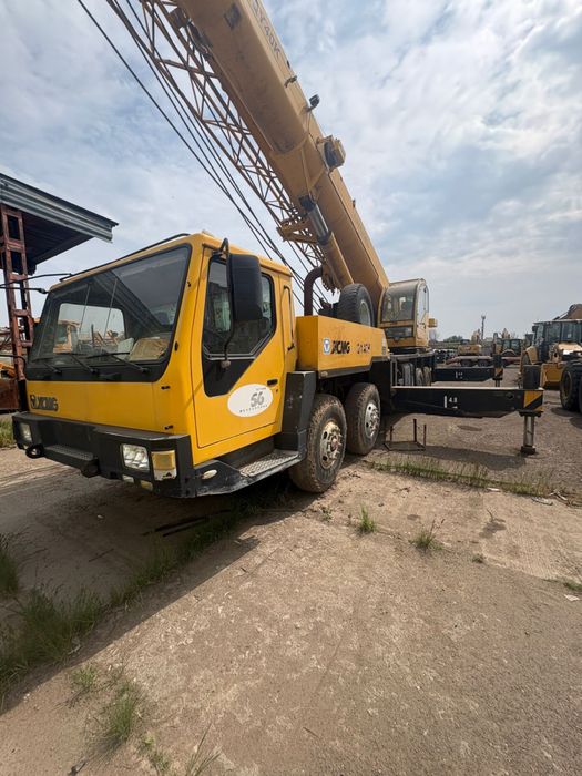 Продается автокран 40 тонник г Астана
