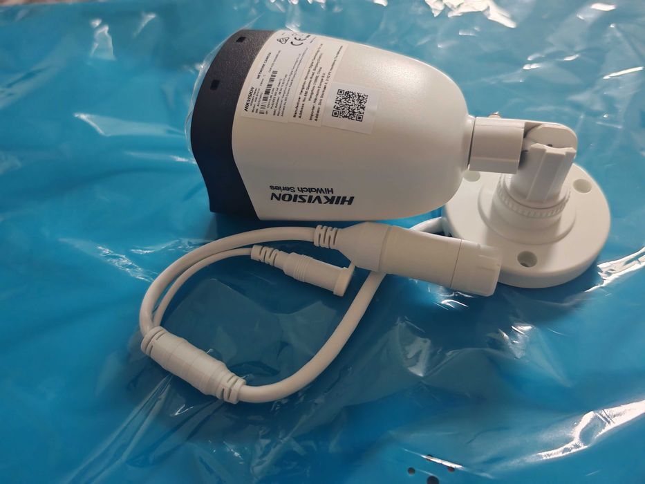 Камера Hikvision hwi-b121h