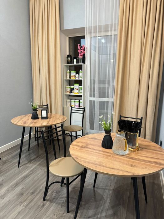 Продам круглый стол