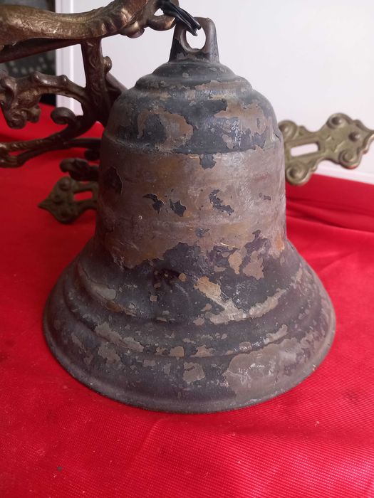 Градинска Бронзова Камбана за Порта , Врата