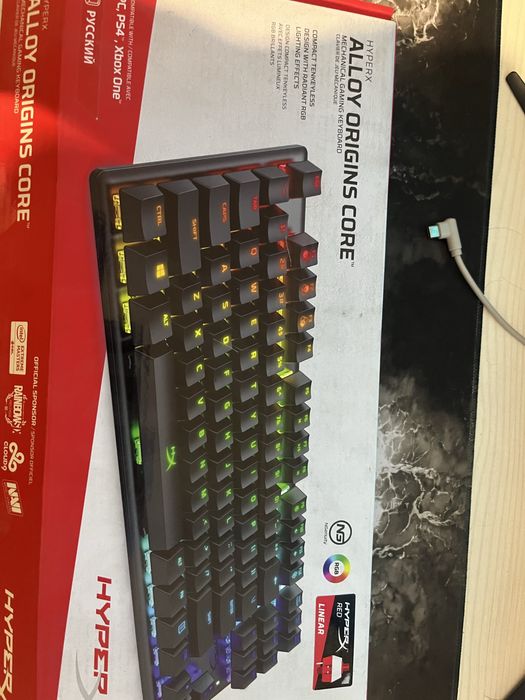 Клавиатура HyperX Alloy Origins 65