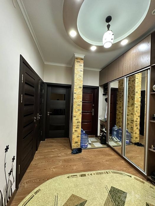 Продаётся на Карасу-2 3ком