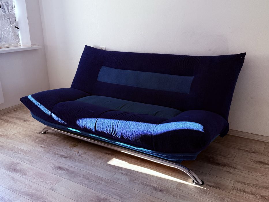 продам диван б/у