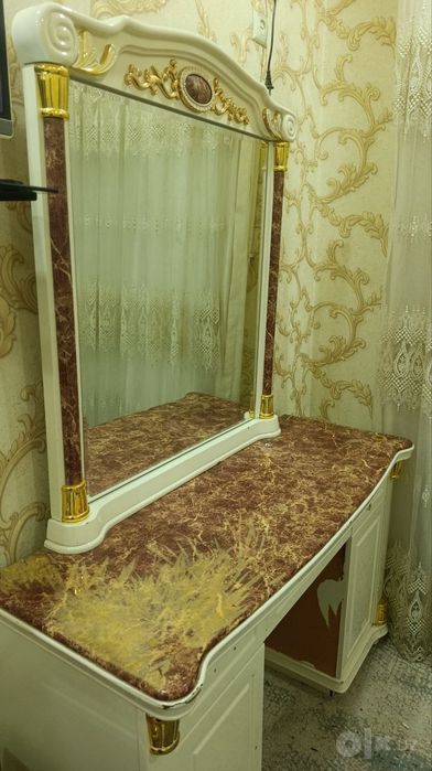 Продам спальни гарнитур