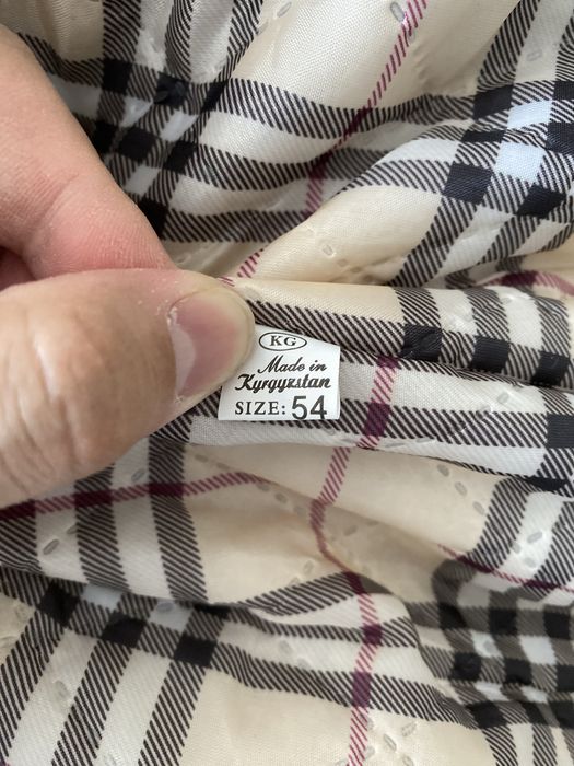 Продам осеннею куртку