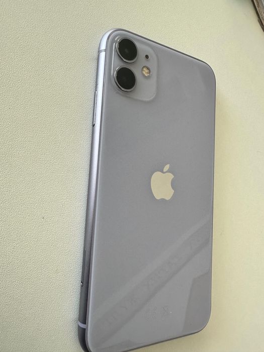 Продам айфон 11 128гб
