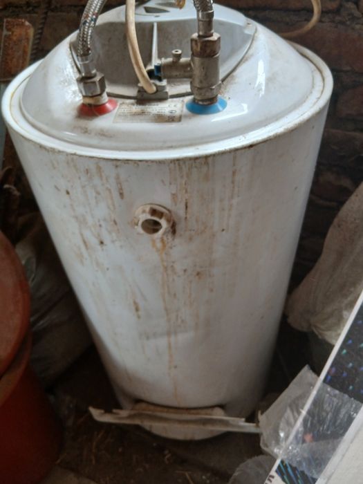 Продам Водонагреватель