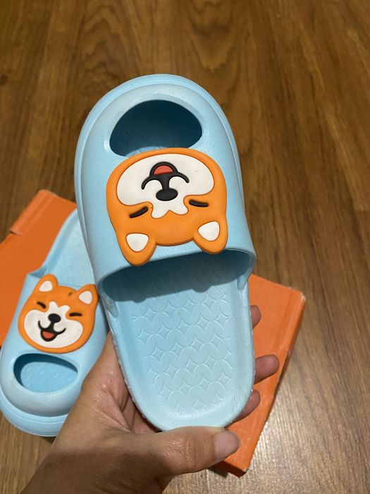 Детские тапочки новые