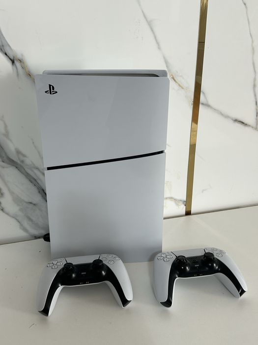 Sony Playstation 5 (с дисководом)