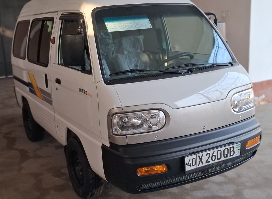 Дамас делукис сотилади