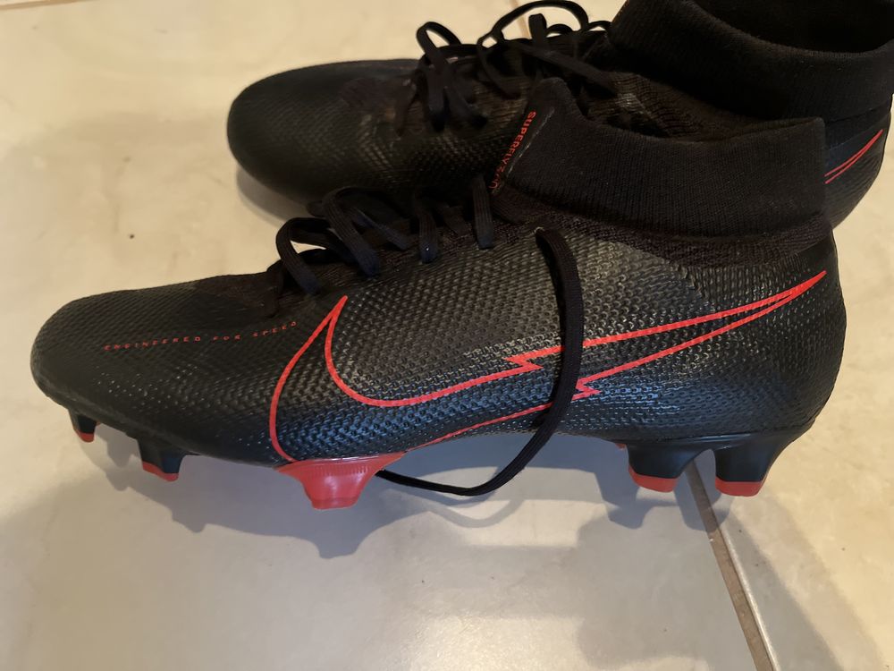 Mercurial cheap cr7 pret