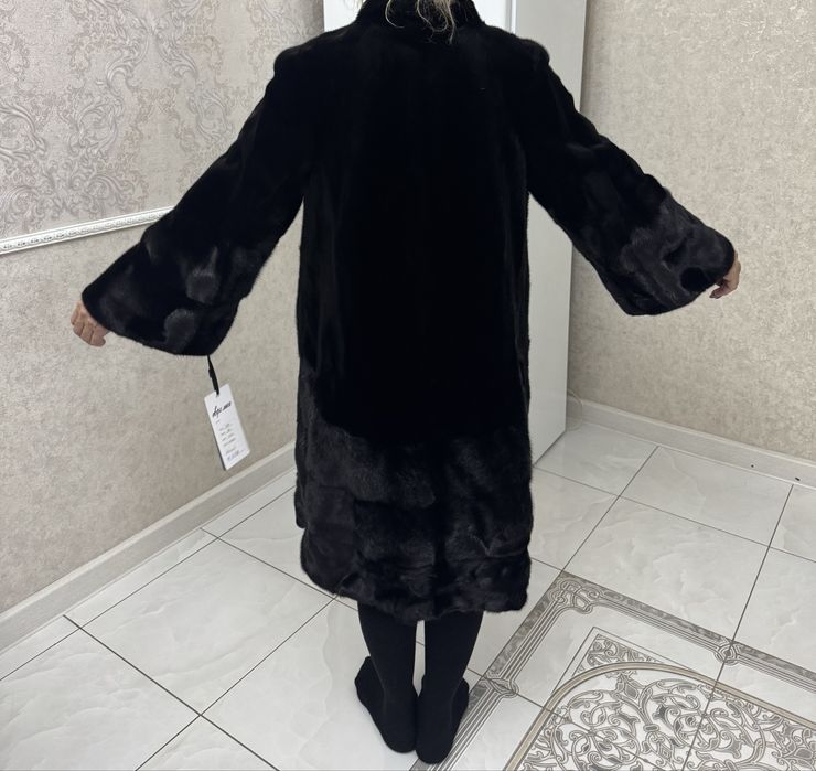 Норковая шуба новая