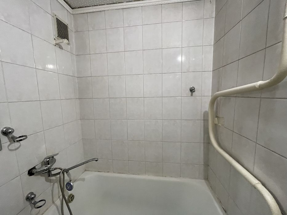 Продам полуторку на Михаэлиса 26