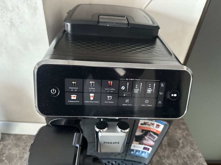 Aparat de cafea Philips seria 3300 ( aproape nou)